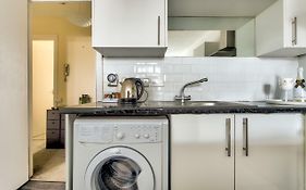 No.5 Serviced Apartment